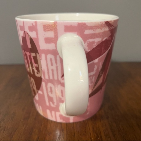 2006 Starbucks "Product of Guatemala" Pink Flower
Ceramic Coffee Mug Tea Cup - Picture 11 of 12